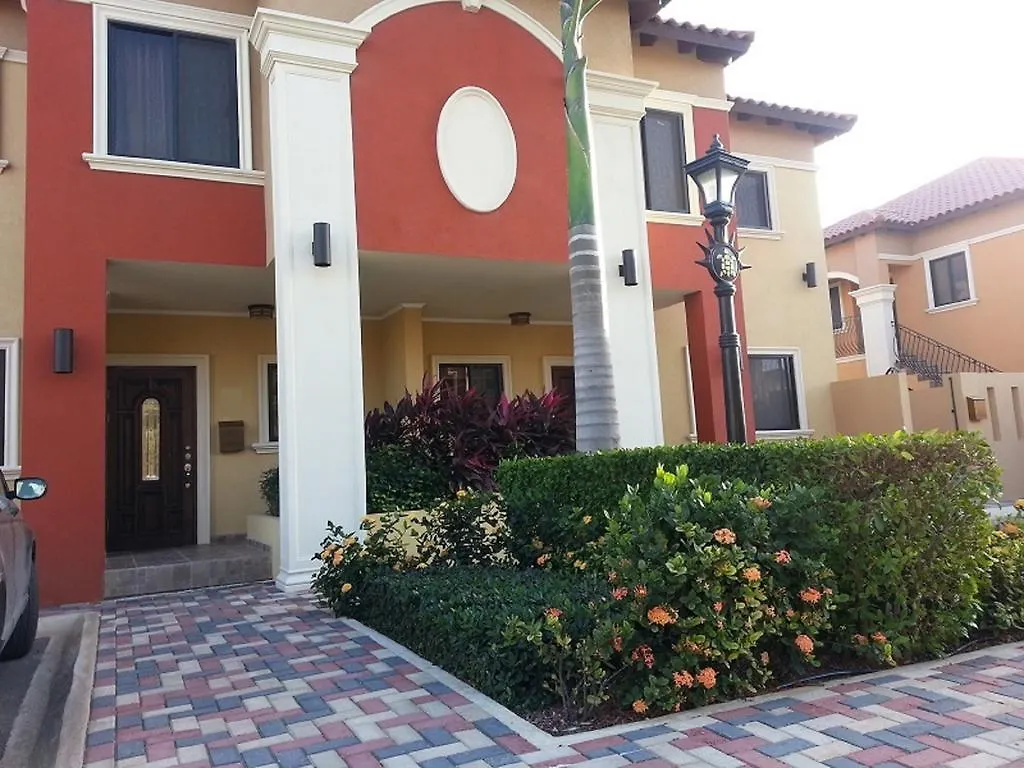 Gold Coast Luxury Condo One Floor Palm Beach