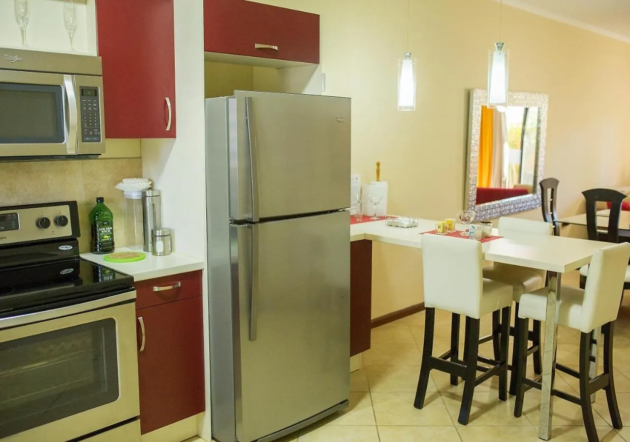 Gold Coast Luxury Condo One Floor Palm Beach 0*,  Aruba