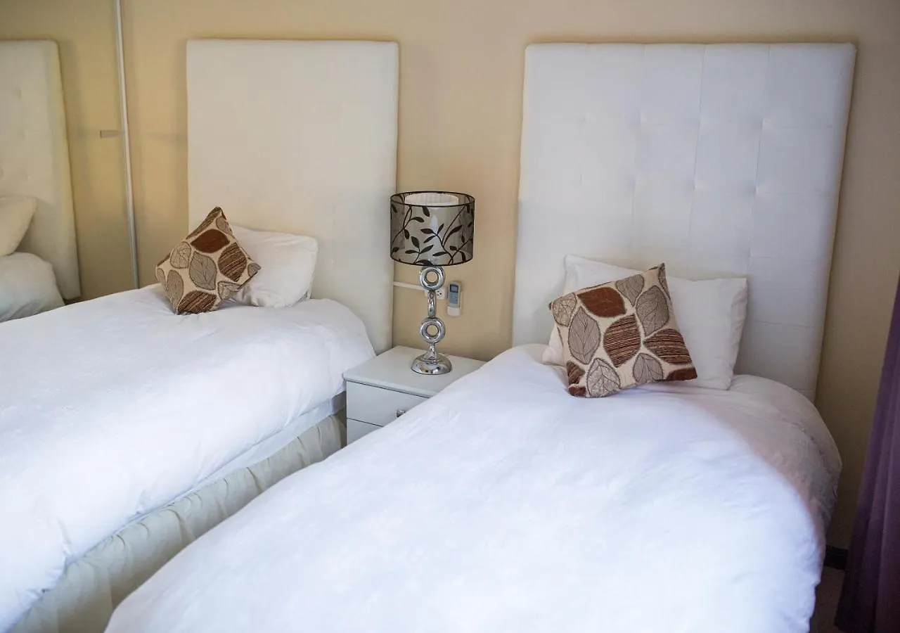 Gold Coast Luxury Condo One Floor Palm Beach